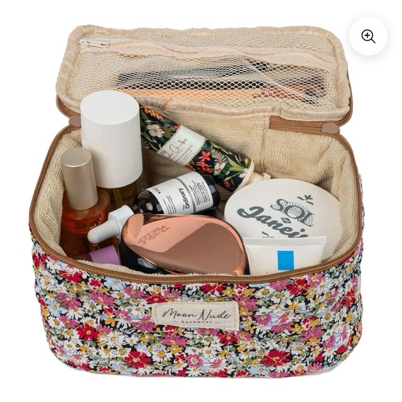 Moon Nude Makeup Bag - Picture 4 of 4